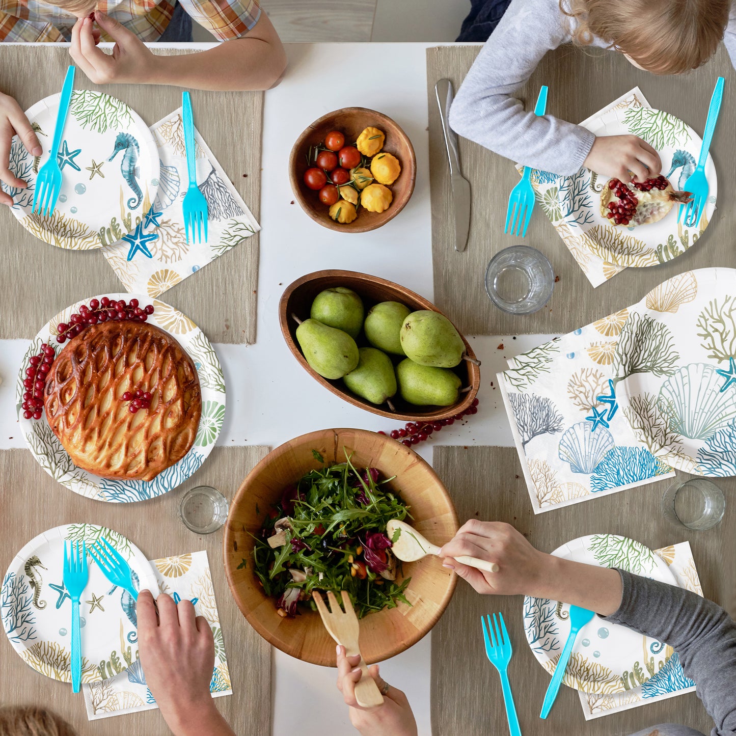 G1ngtar 96Pcs Ocean Seashell Party Plates Supplies - Coastal Beach Party Tableware Decorations Starfish Coral Disposable Paper Plates Napkins Forks for Kids Summer Birthday Baby Shower, Serves 24