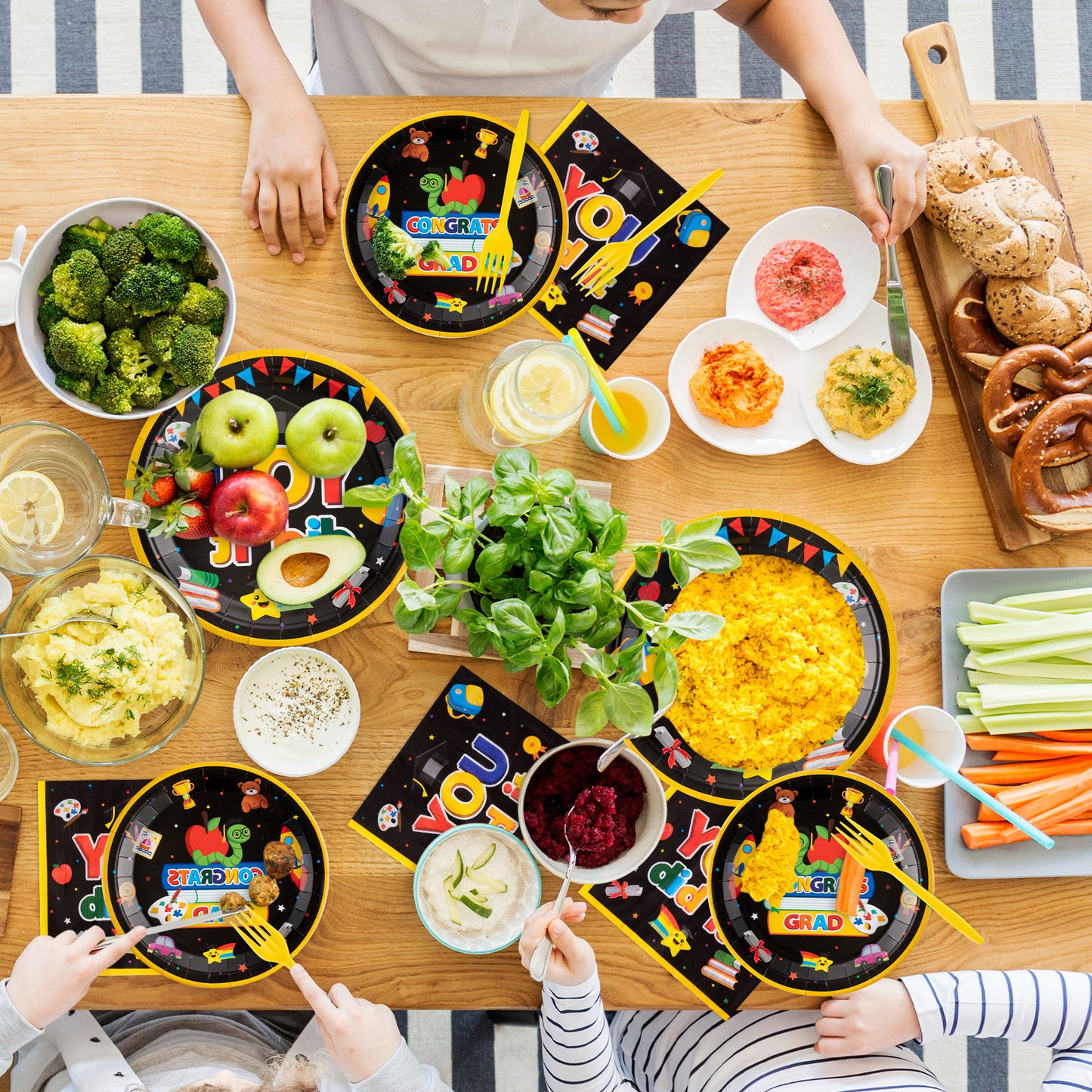 G1ngtar 96Pcs Kindergarten Graduation Party Plates Supplies - Preschool Party Tableware Decorations Apple Book Disposable Paper Plates Napkins Forks for Kids Graduate Congrats Grad, Serves 24 Guests