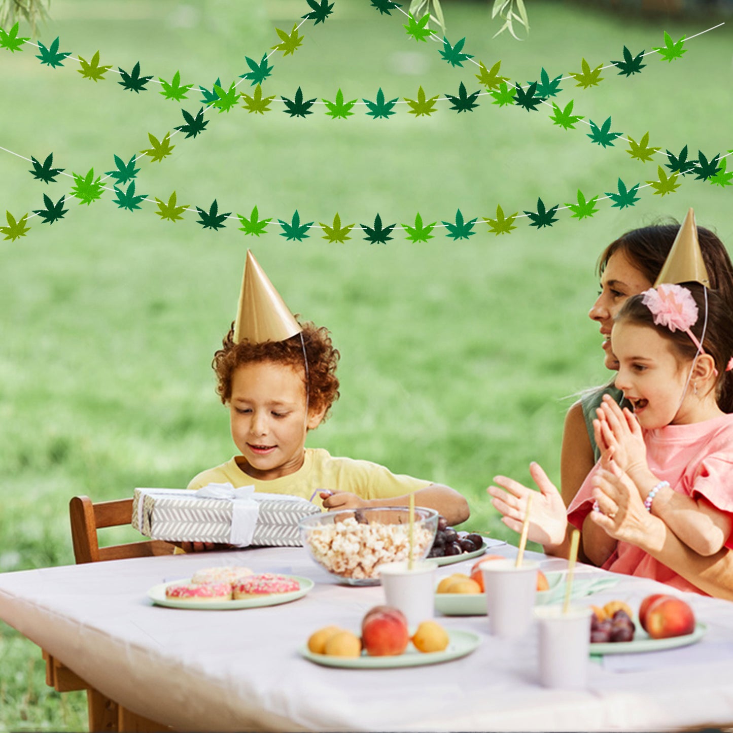 G1ngtar Pot Weed Leaves Garland Felt Artificial Cannabis Marijuana Green Weed Leaves Vines String Banner Wall Hanging Decor 420 Have a Dope Birthday Decorations Party Supplies for Indoor Outdoor, 4Pcs